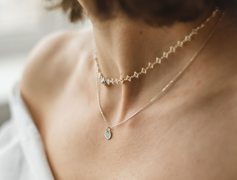 Collares