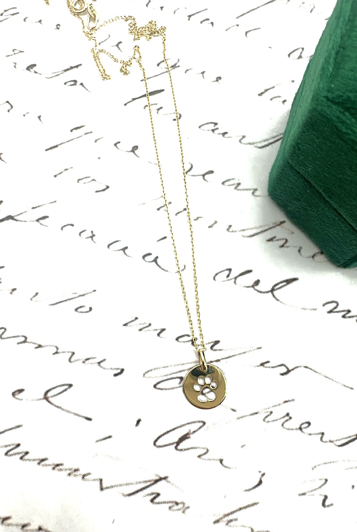 14k Gold Dog Paw Medal Women's Pendant/Necklace