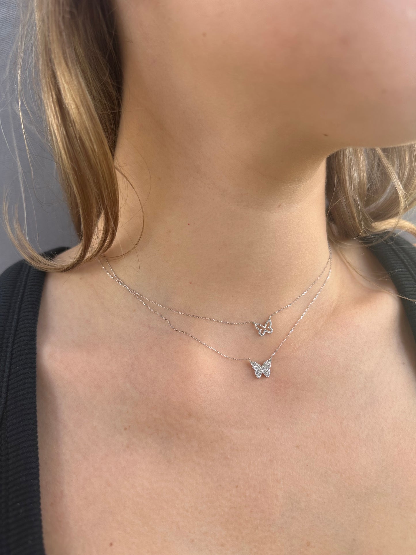 Collar Mariposa Borde Diamantes