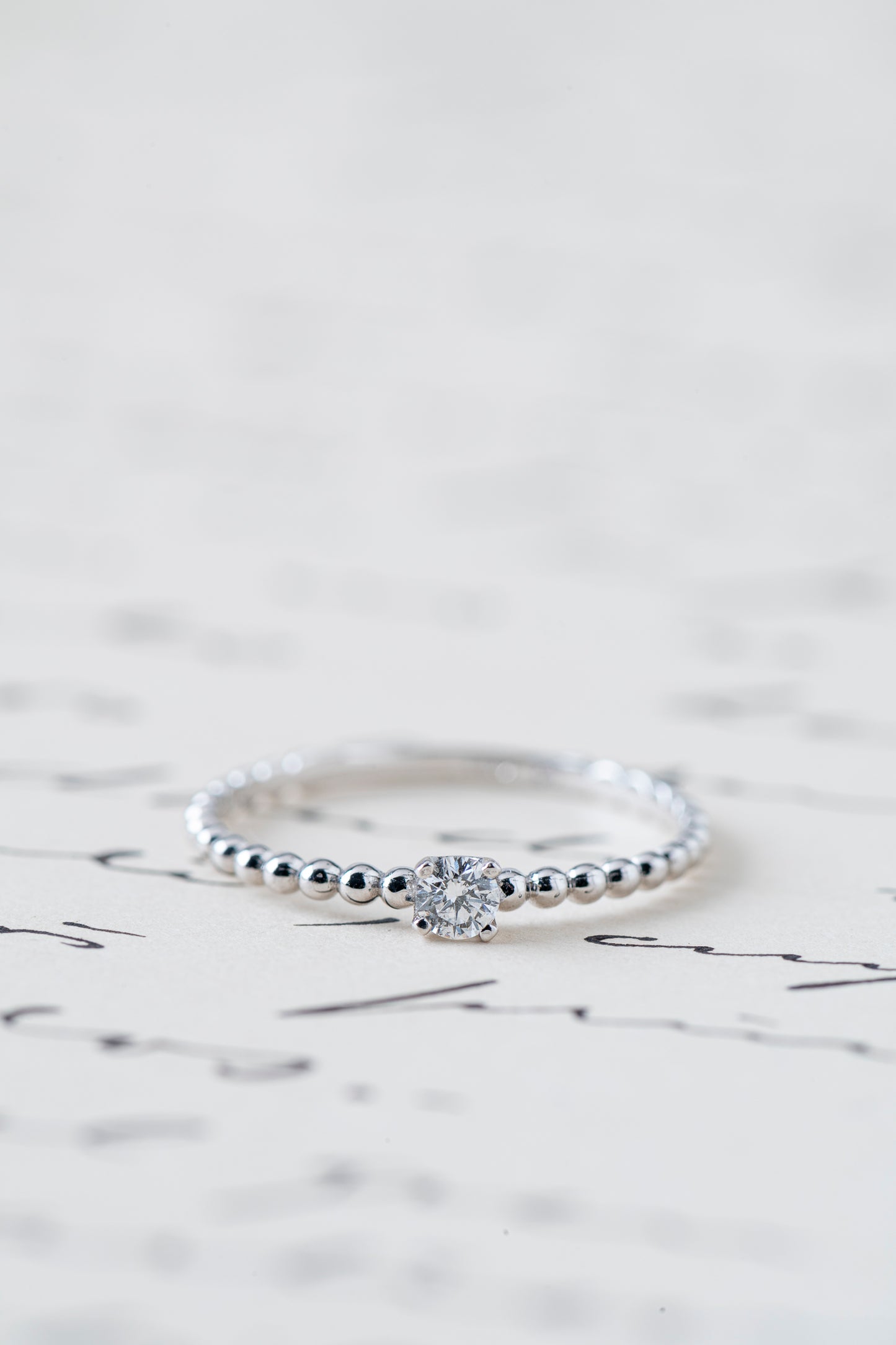 Anillo Solitario Bolitas Grifa