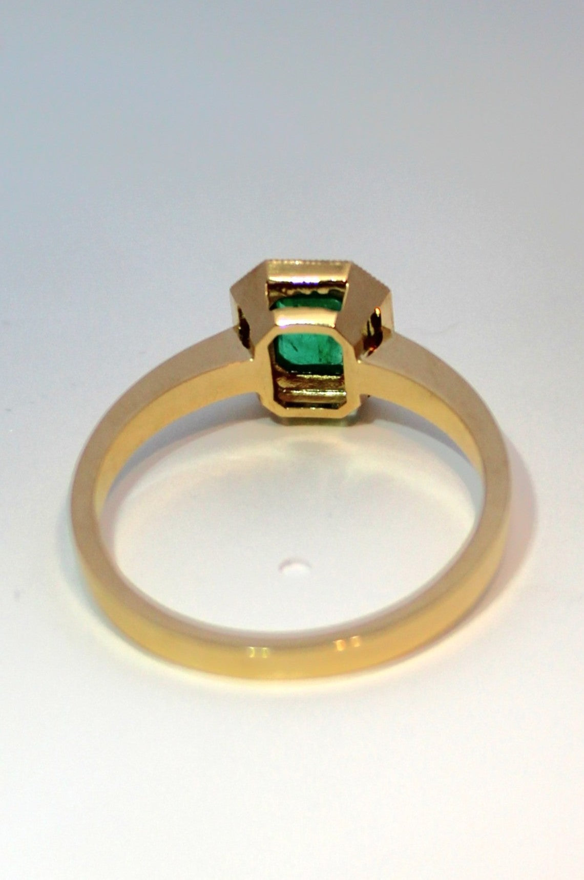 Anillo Esmeralda Halo