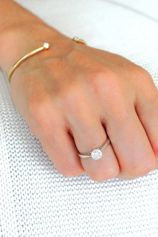 Anillo Roseta Diamantes Oro Blanco 14k