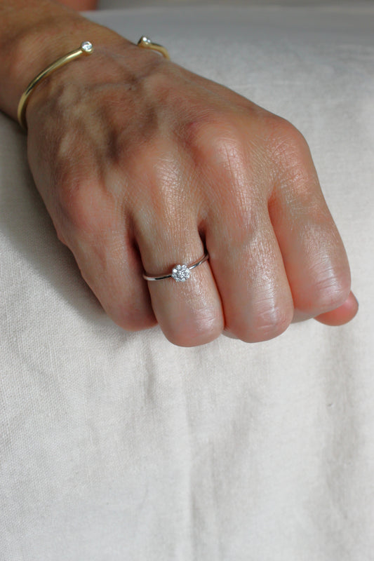 Anillo Roseta Mini Diamantes