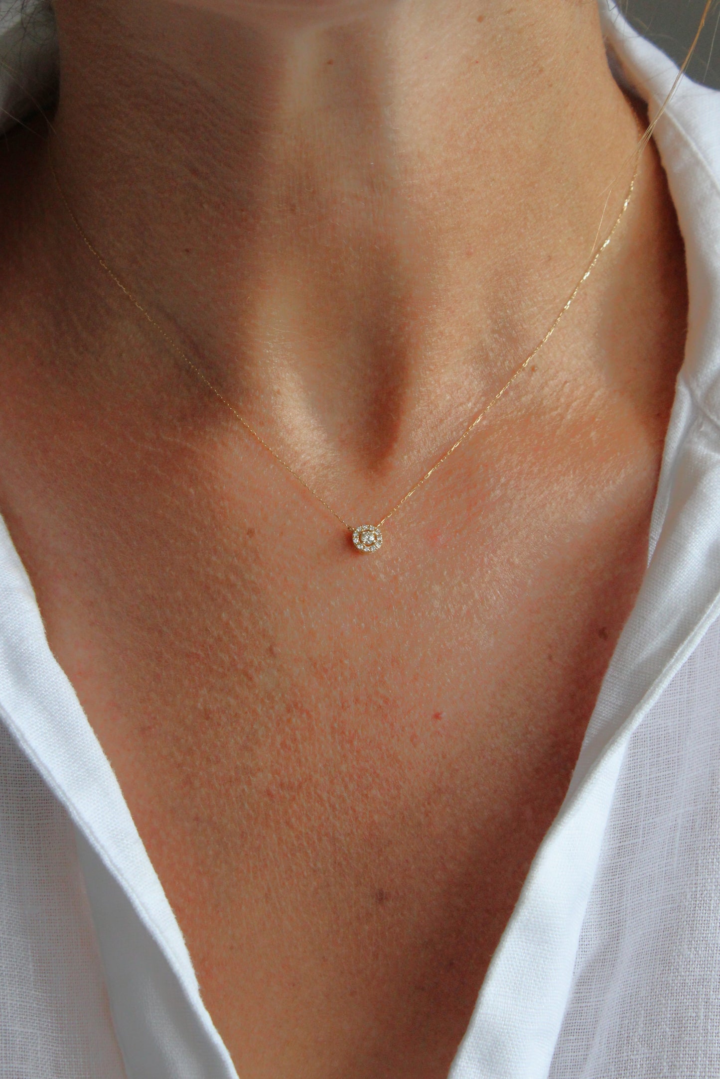 Collar Halo Diamantes 0.11ct