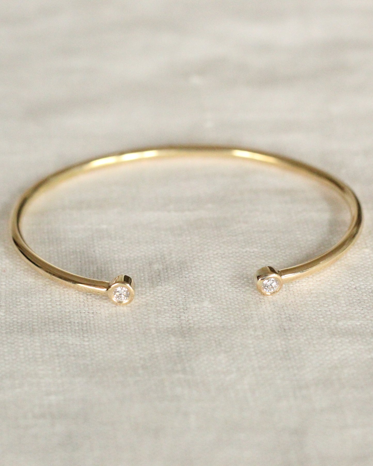 Pulsera Esclava Oro y Diamantes Bisel