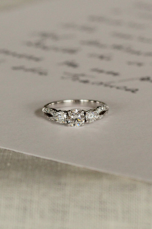 Anillo Tricillo Diamantes Lab