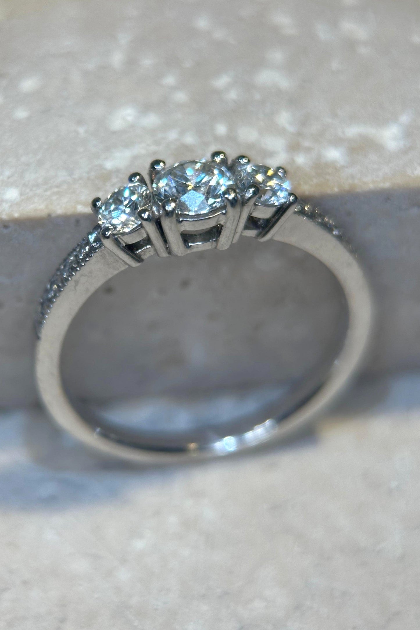 Anillo Tricillo Diamantes