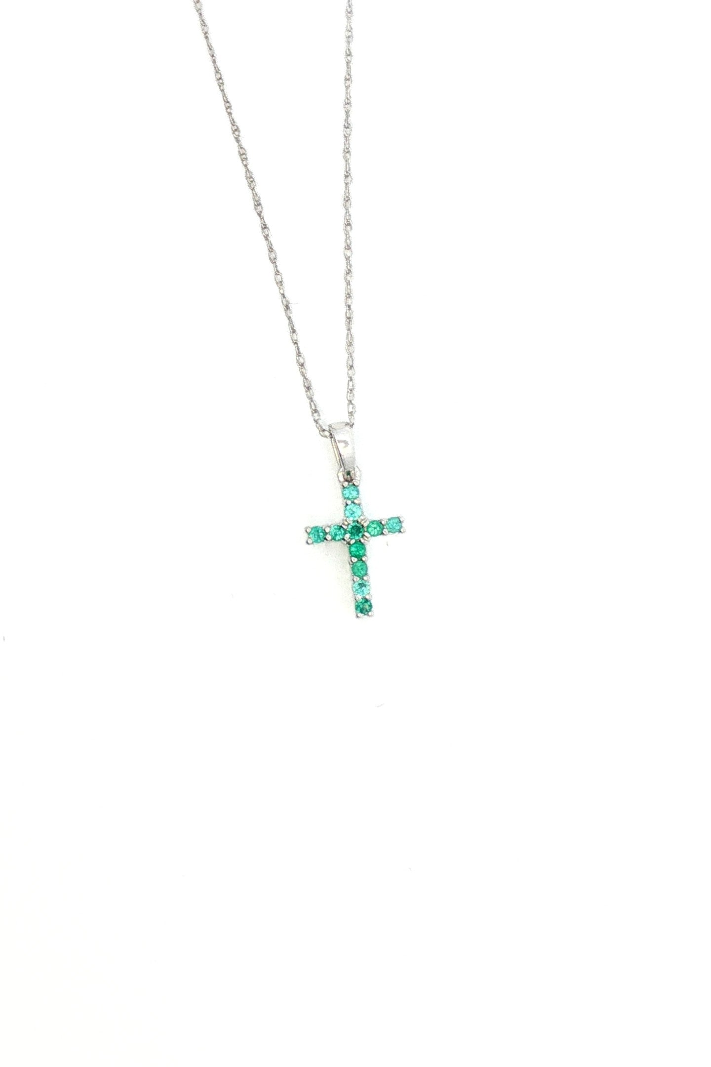 Collar Cruz de Esmeralda