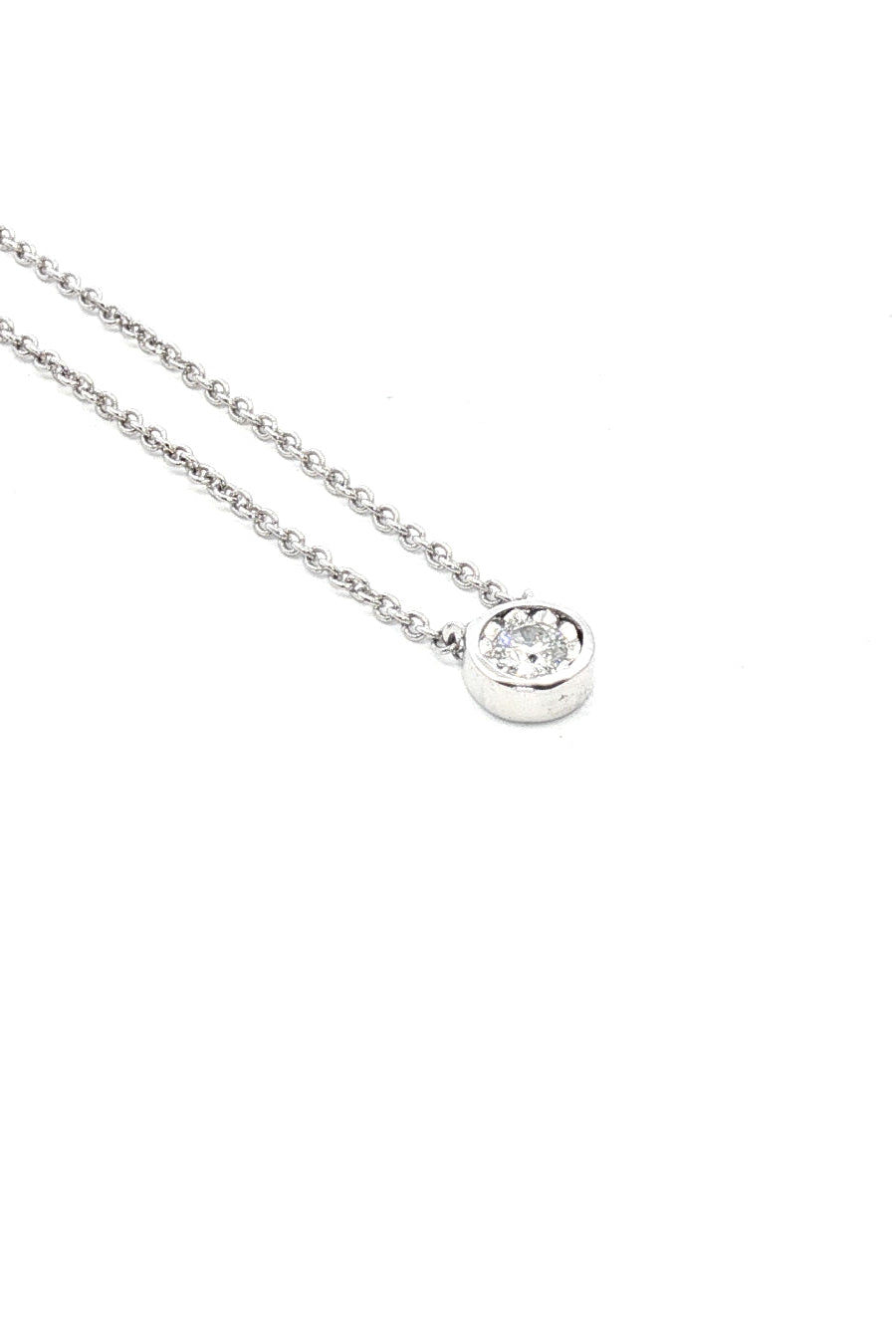 Collar Punto de Luz 0.07ct Engaste Bisel