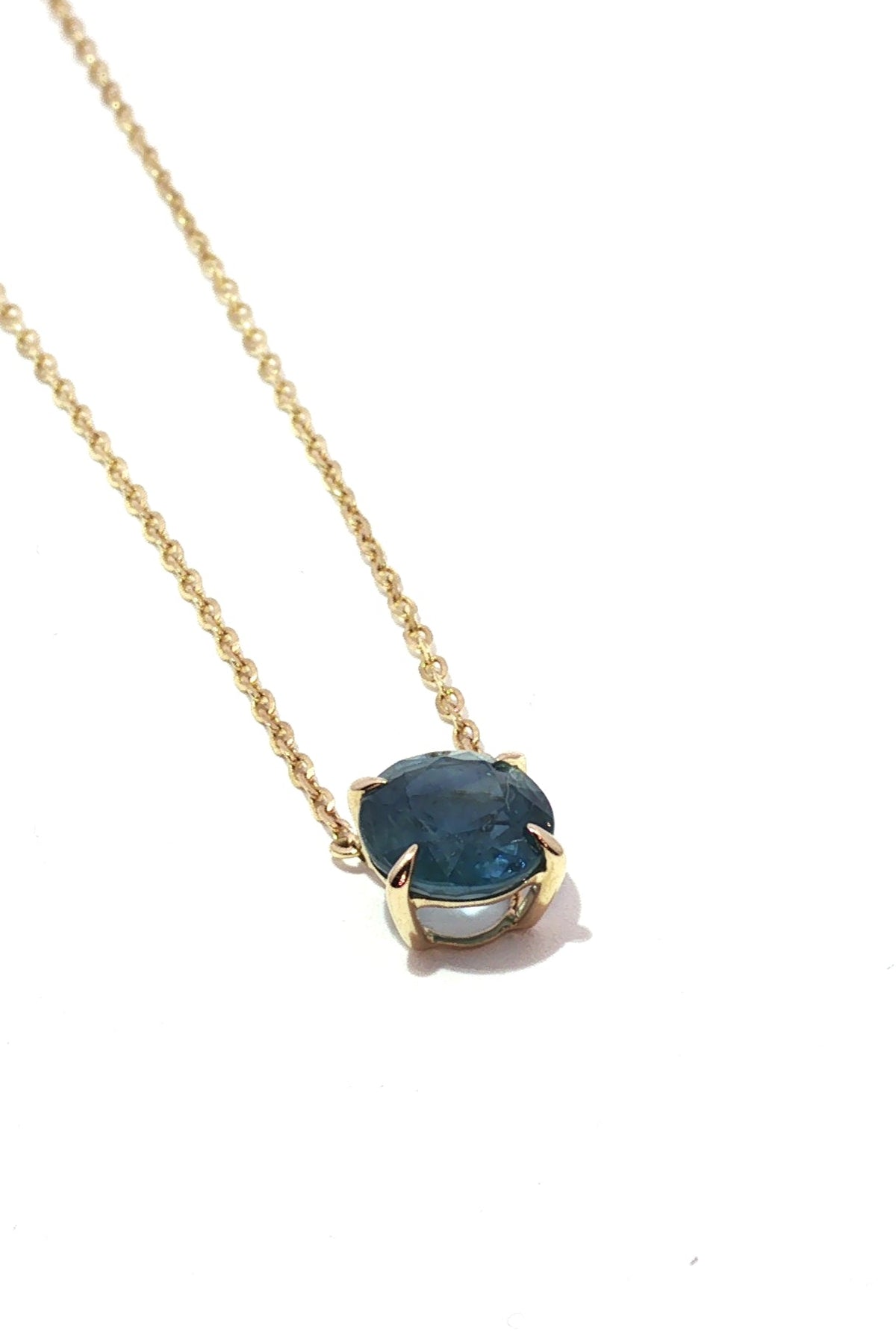 Collar Punto Luz Zafiro Azul 1ct