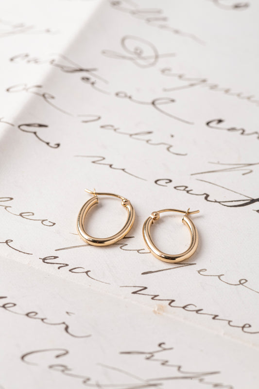 Aros Argolla, Oro Amarillo 1,4*1,8 cm.