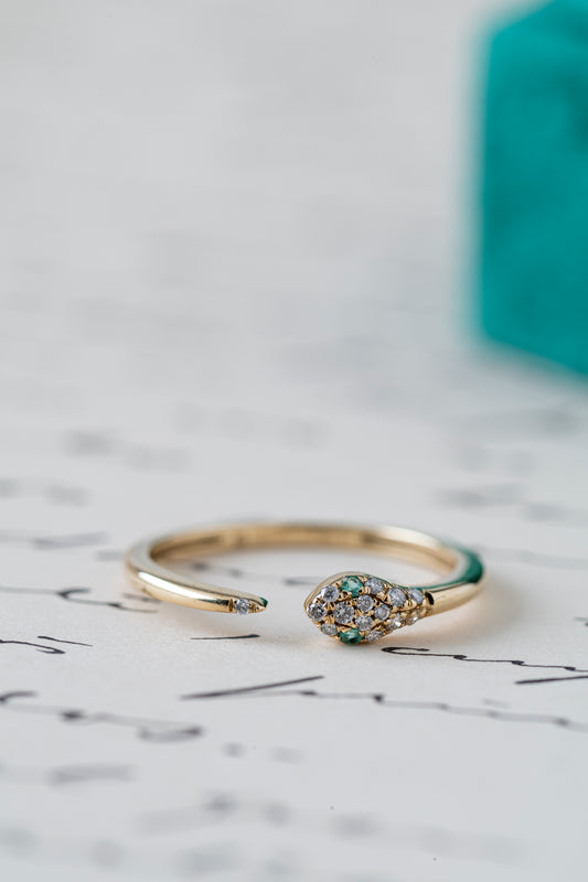 Anillo Snake Esmeralda y Diamantes