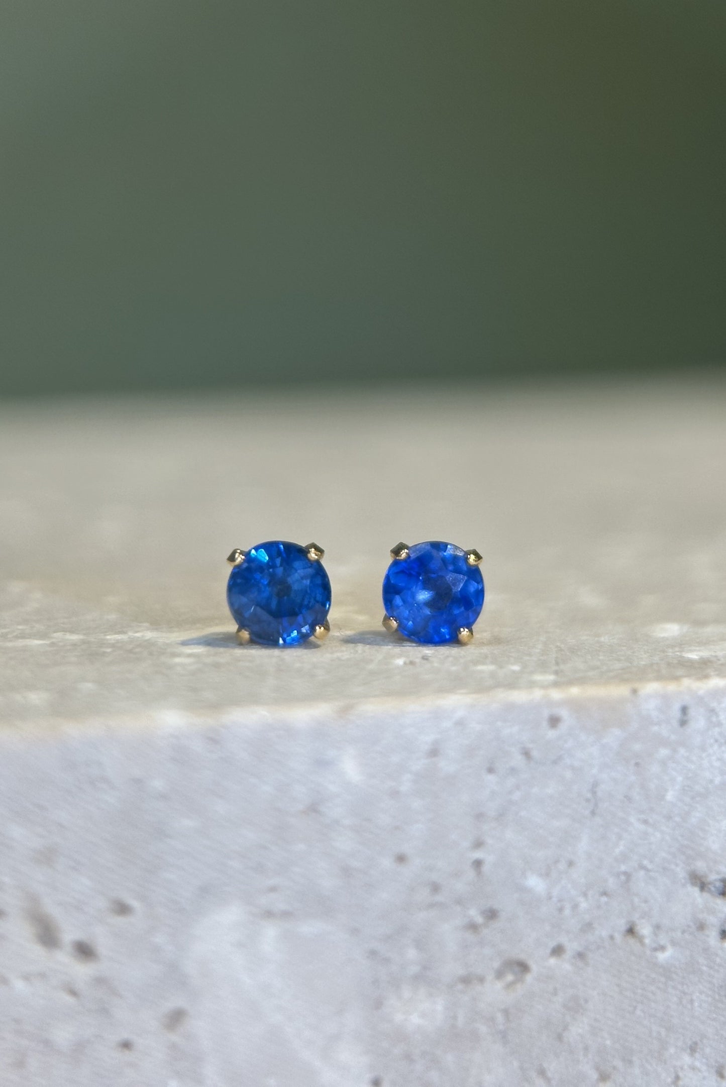 Aros Zafiro Azul