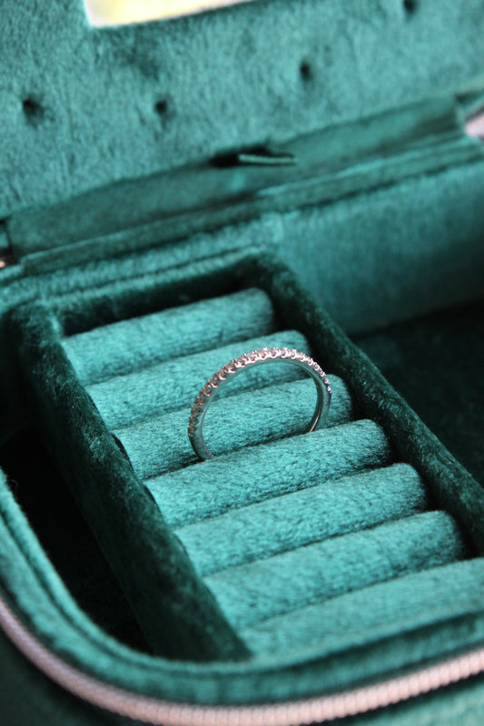 Anillo Cintillo Grifas 0.20ct