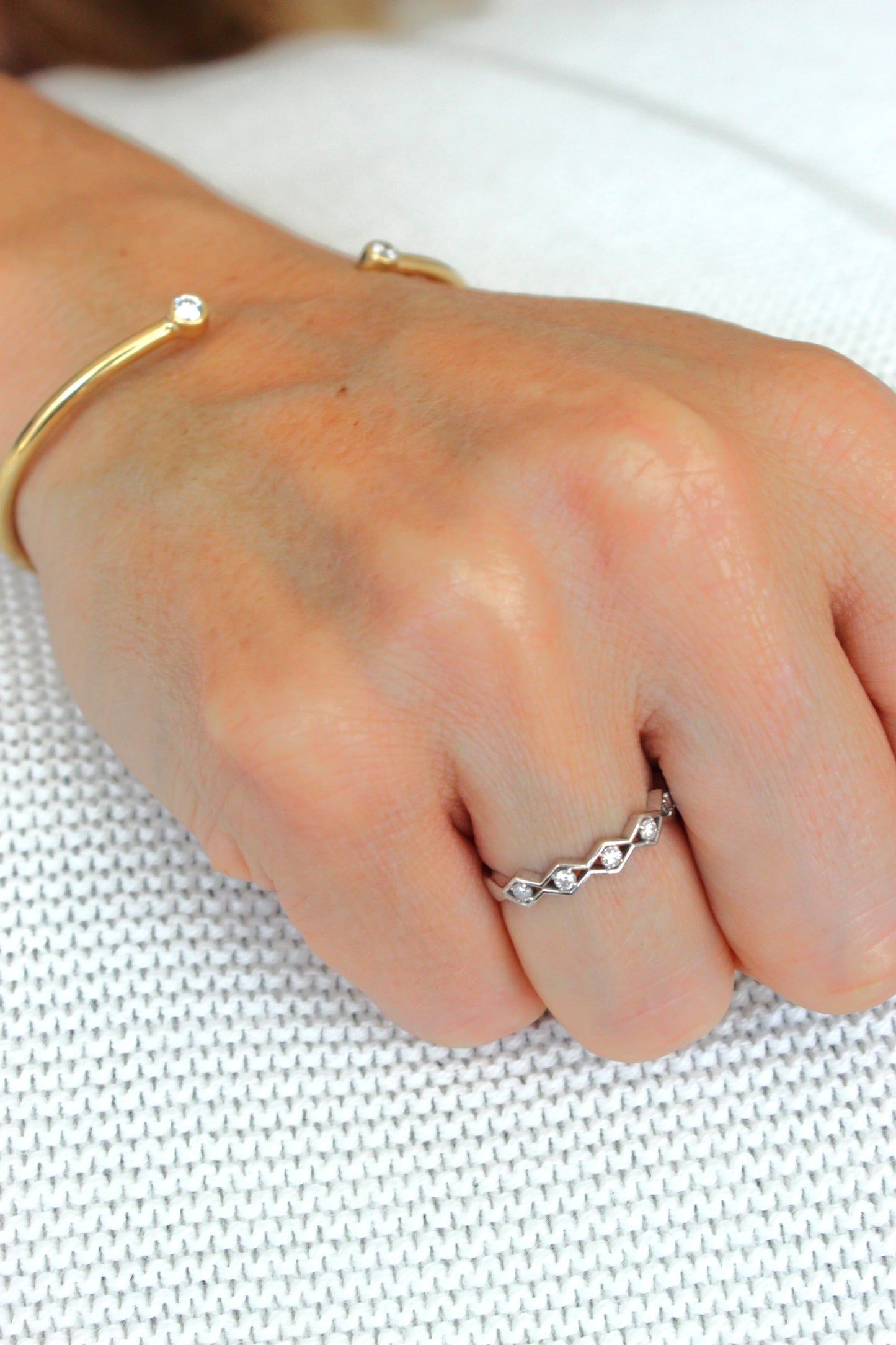 Anillo Cintillo Rombo Diamantes