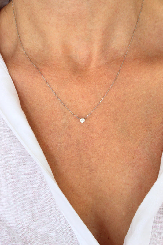 Collar Punto de Luz Diamante 0.21ct Invisible