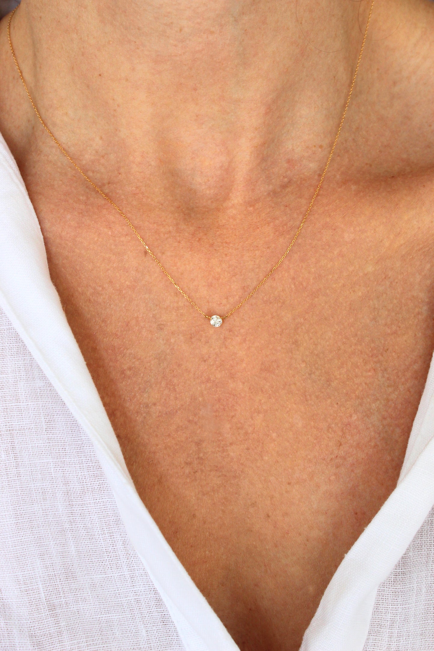 Collar Punto de Luz Diamante 0.21ct Invisible