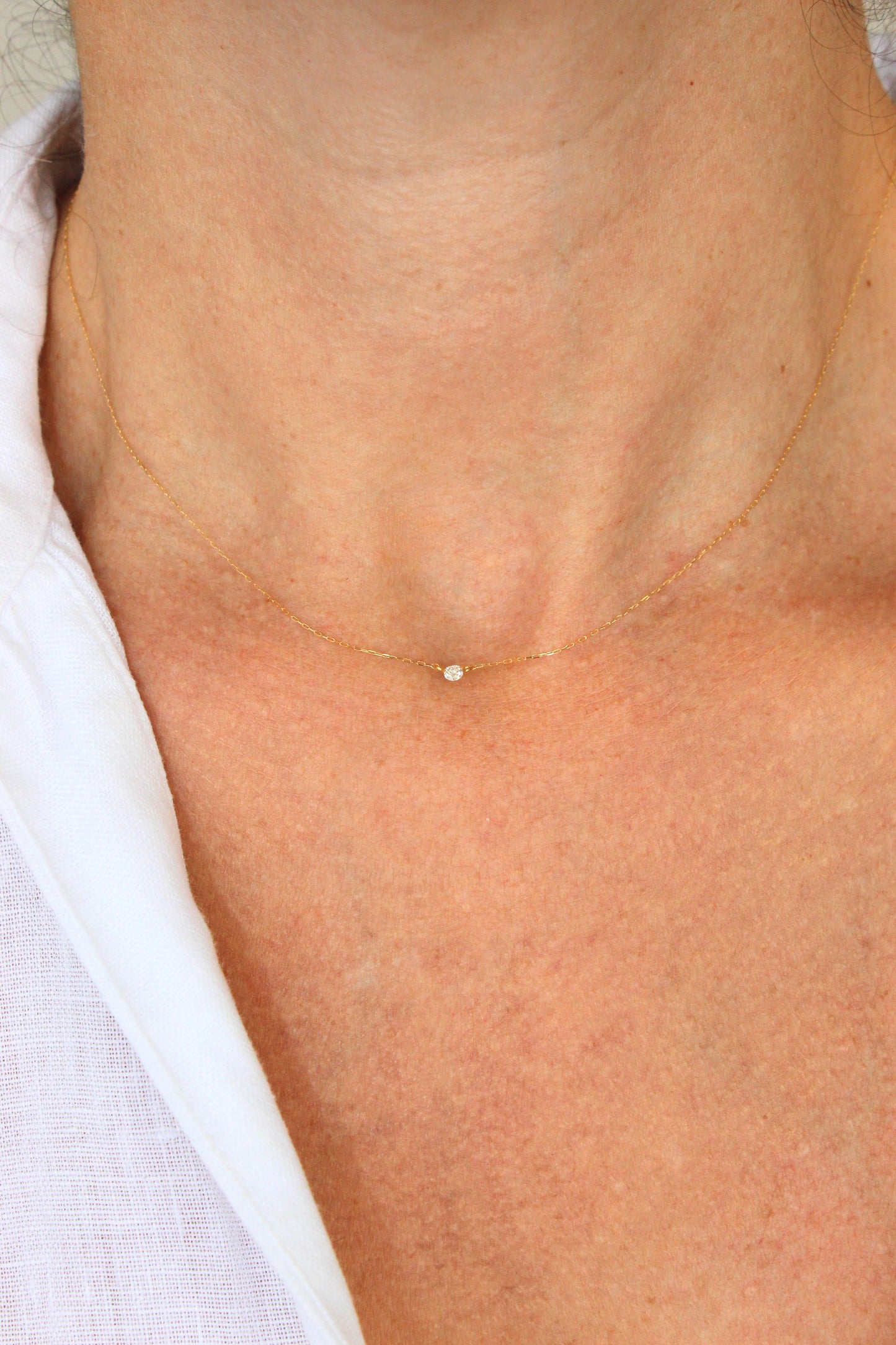 Collar Punto de Luz Diamante 0.07ct Invisible