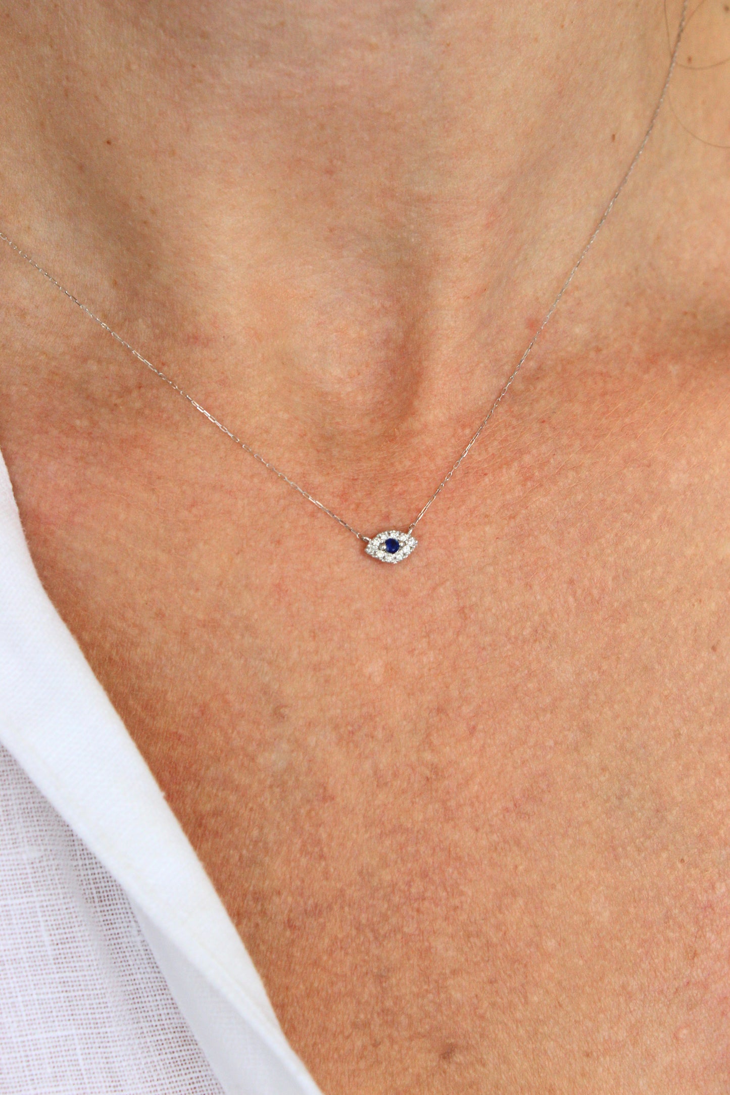 Collar Ojo Turco Oro Blanco Zafiro Azul