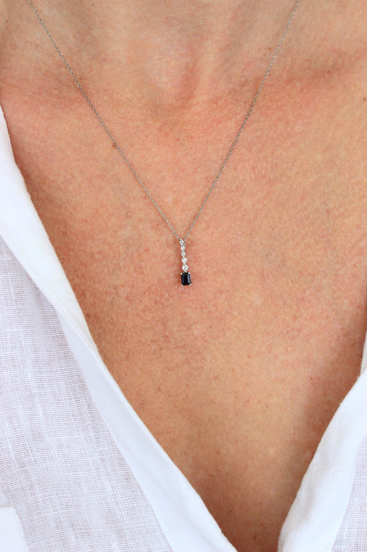 Collar Zafiro Azul y Diamantes Linea