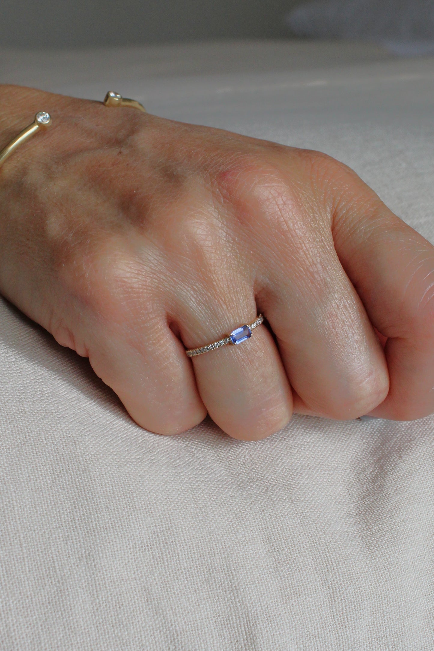 Anillo Tanzanita y Diamantes