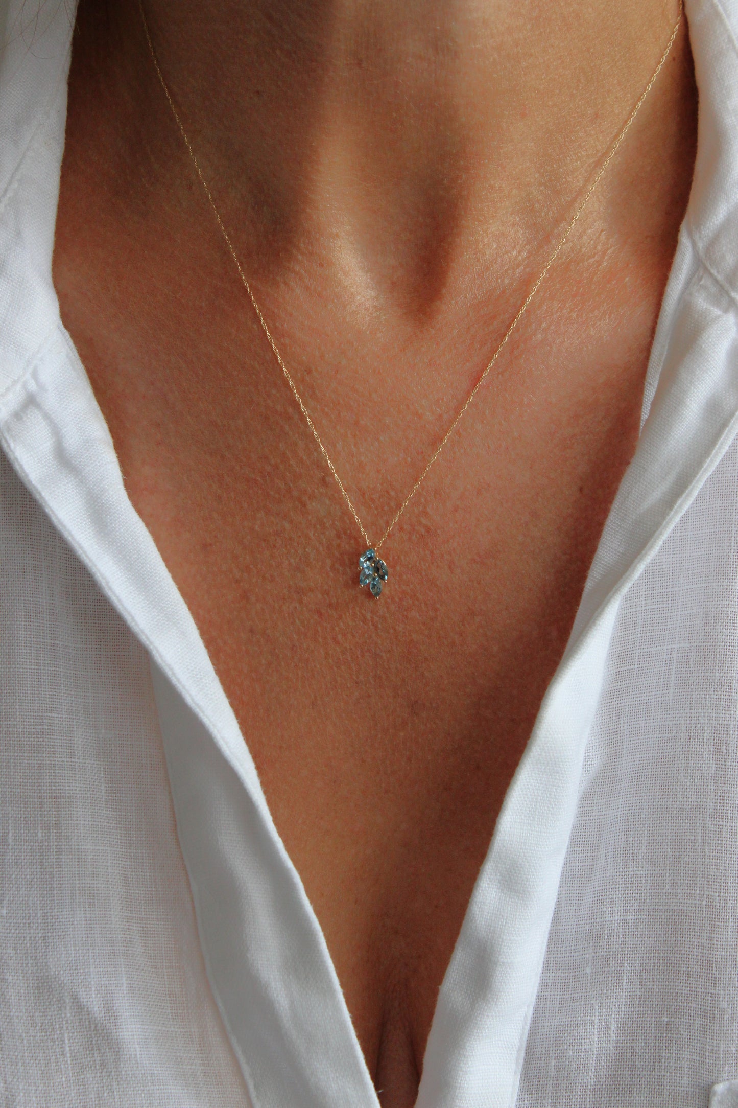 Collar Racimo Marquise Topacios