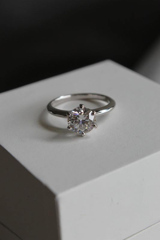 Anillo Diamante Solitario