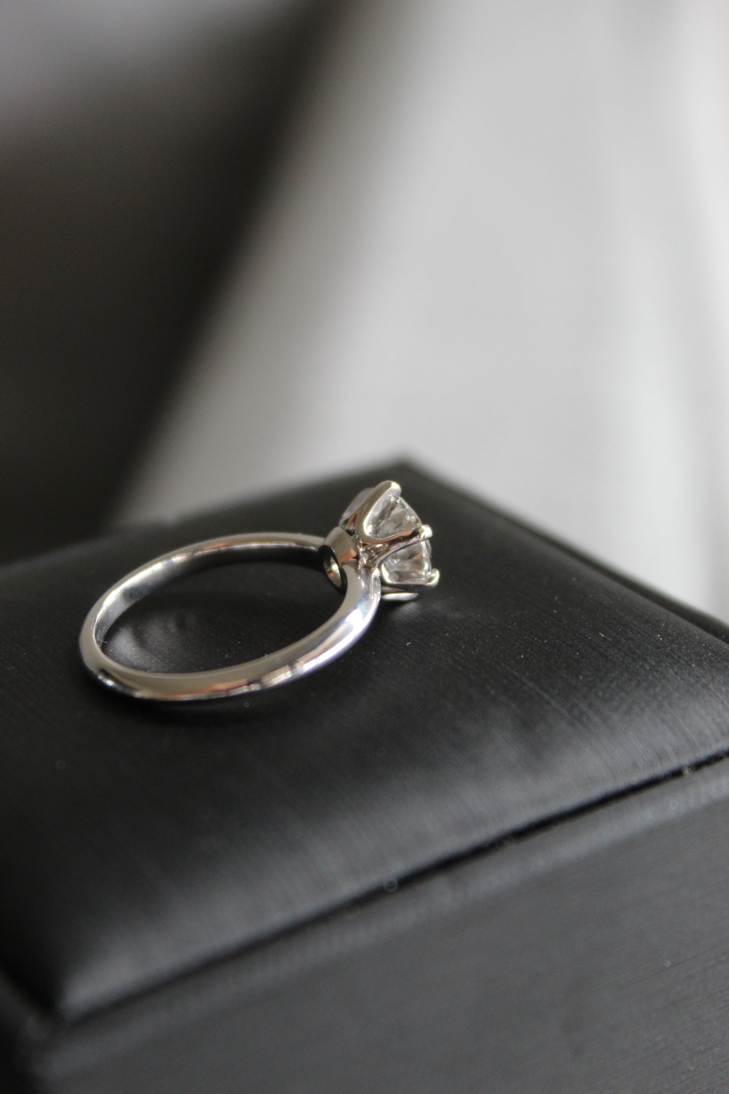 Anillo Diamante Solitario