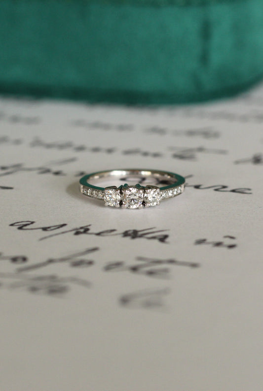Anillo Tricillo Platino