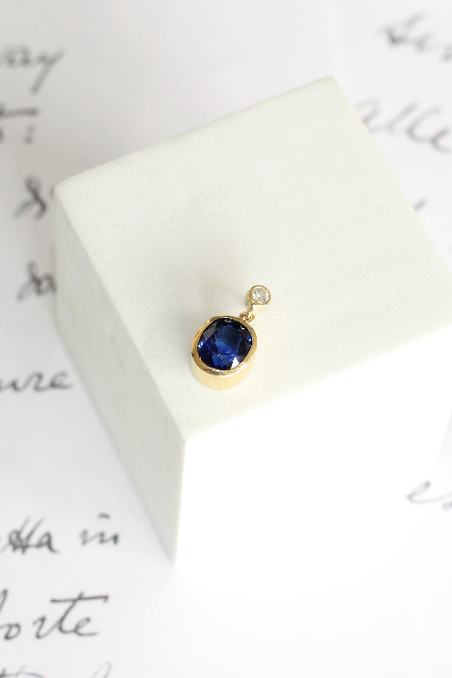 Colgante Zafiro y Diamante