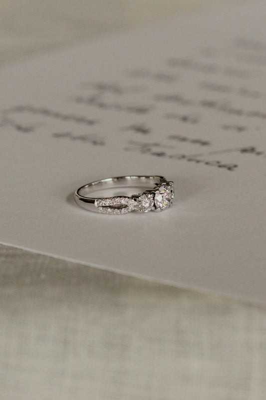 Anillo Tricillo Diamantes Lab