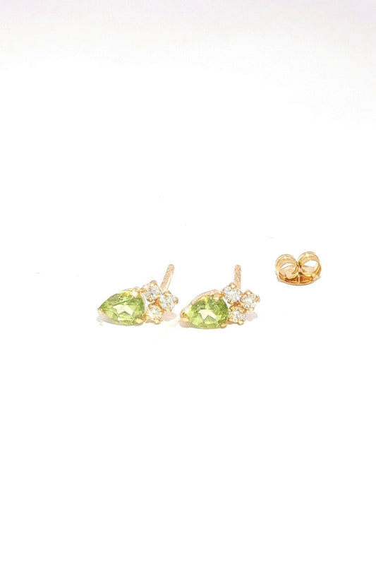 Aros Peridoto Corte Pera y Diamantes