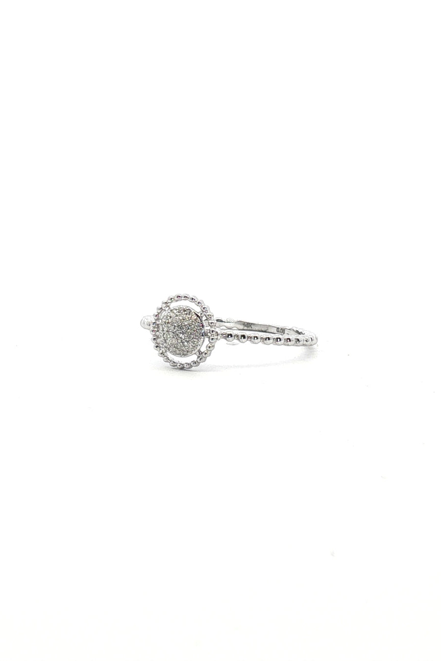 Anillo Oval Diamantes Pavé