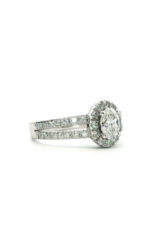 Anillo Diamante Oval Halo