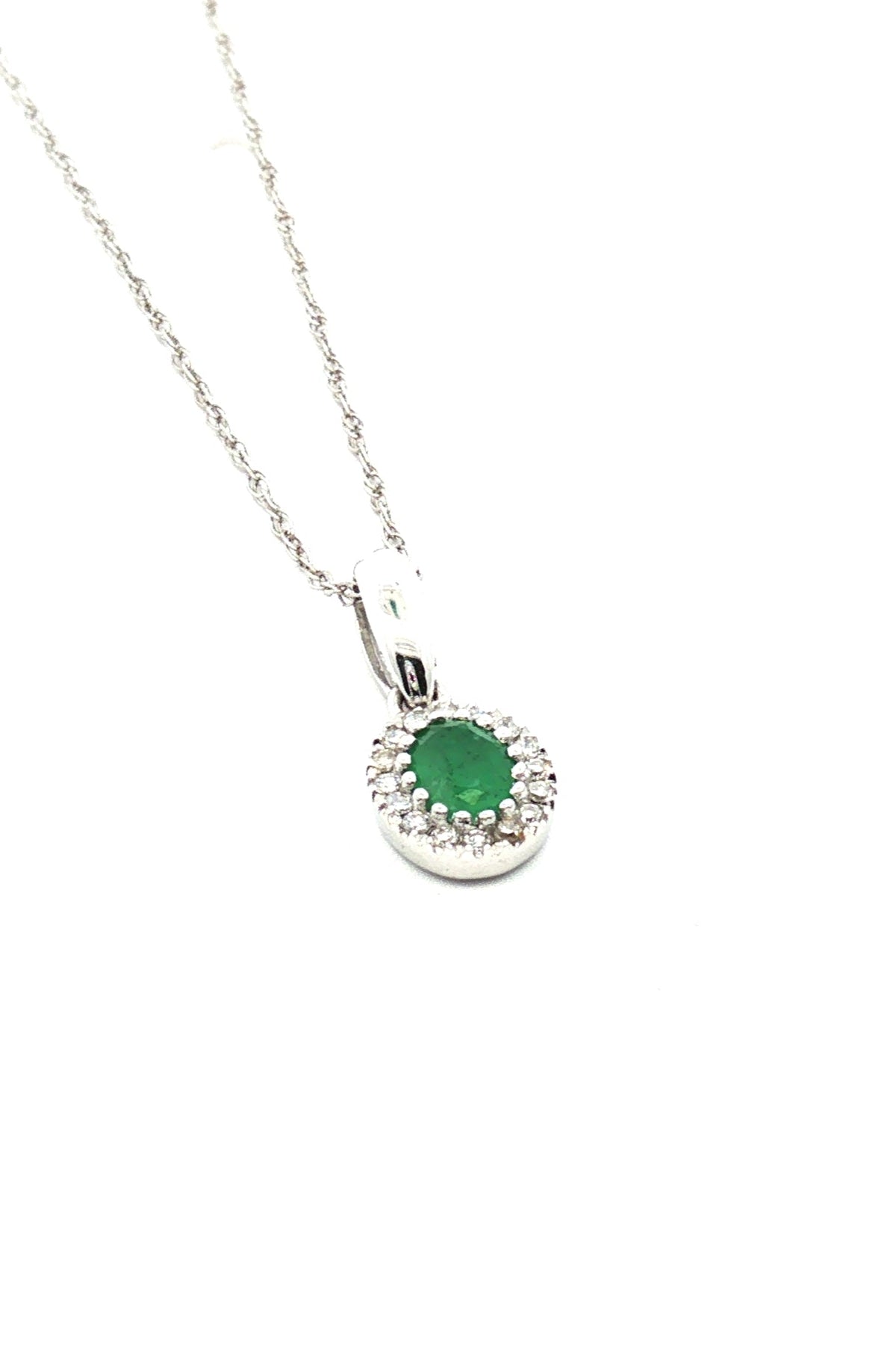 Collar Esmeralda Halo Diamantes