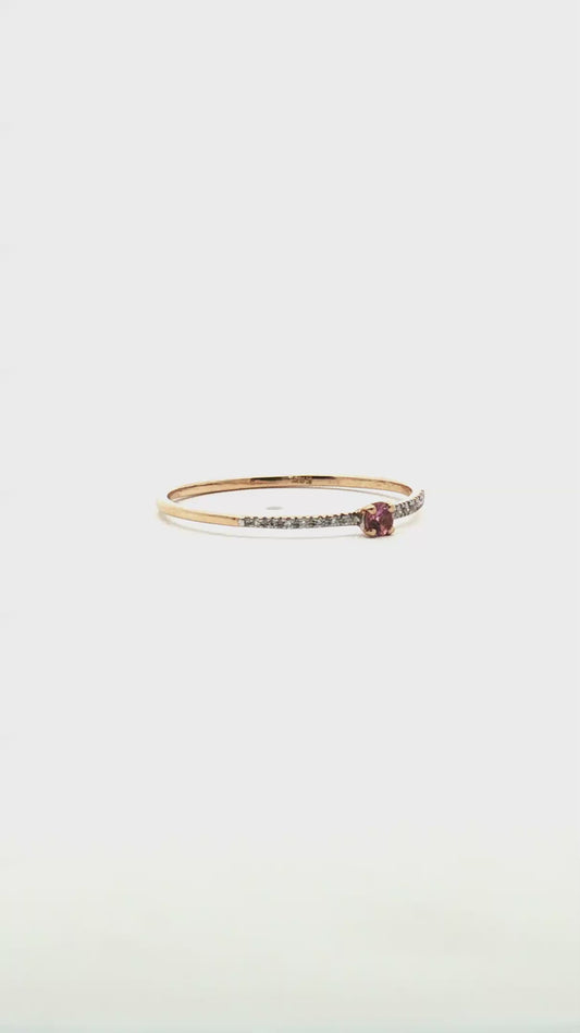 Anillo Solitario Mini Turmalina Rosada y Diamantes
