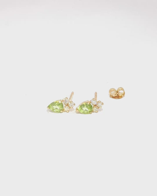 Aros Peridoto Corte Pera y Diamantes